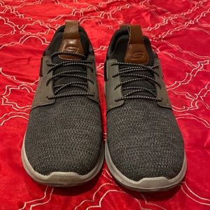 Skechers Men’s Slip On Shoe (Lightly Worn)